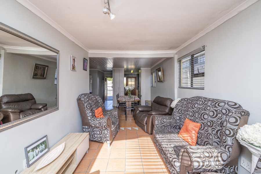 3 Bedroom Property for Sale in Scottsdene Western Cape